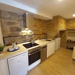 Casa De Elena